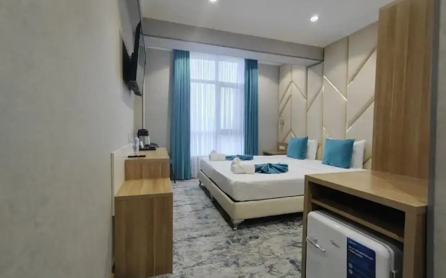 BlueShore International hotel