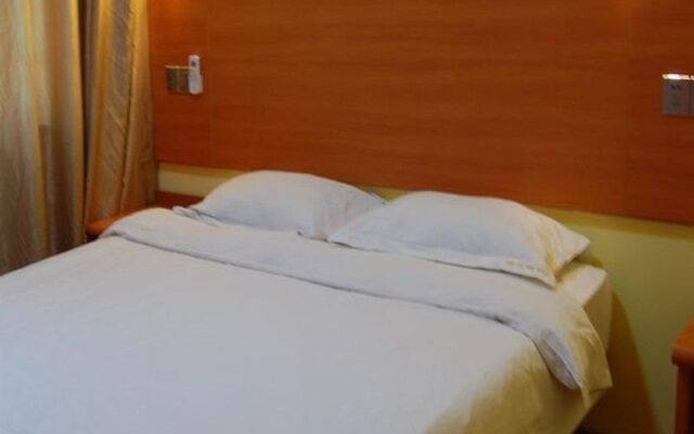 New Aye Yar Hotel Mandalay