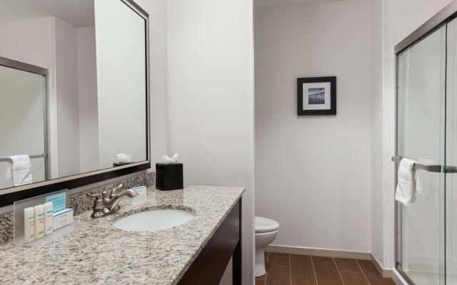 Hampton Inn Fairmont