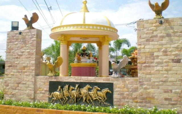Golden House Hotel Sakaeo