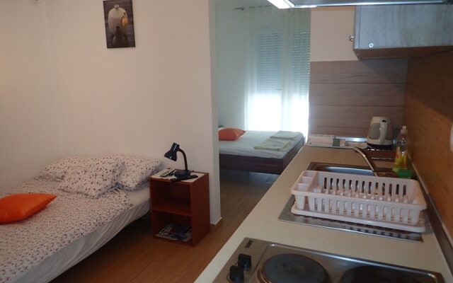 Apartments Studio Jasna Near the Beach
