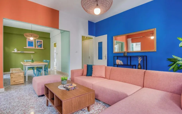 Dalida's 2-BR Apt in Mar Mikhael