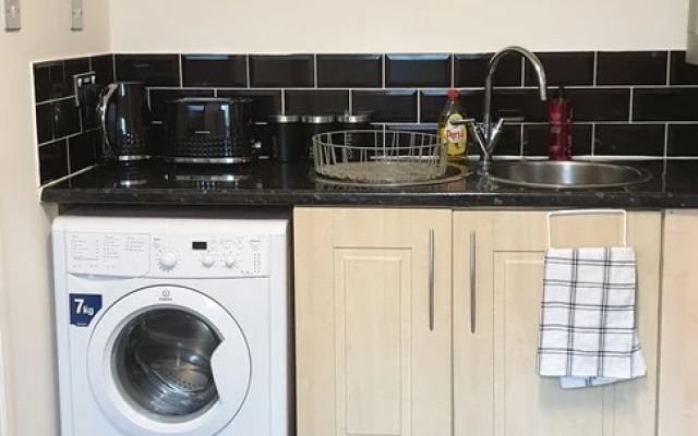 Beach Apartment - Kirkcaldy