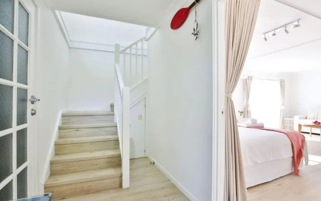 Watermans - Pet Friendly - 1 Min Walk to Beach