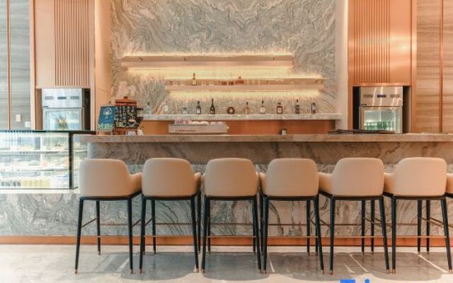 White Swan Hotel Zhanjiang