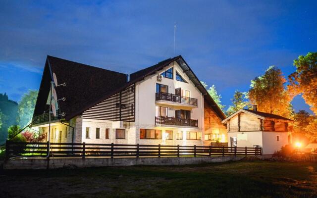 Pension Pîrîu' Morii