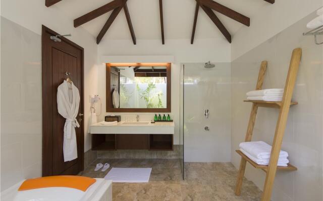 Summer Island Maldives Hotel