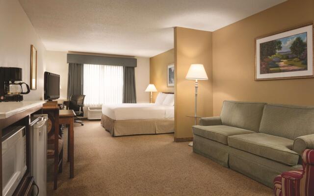 Country Inn & Suites by Radisson, Mankato Hotel and Conference Center, MN