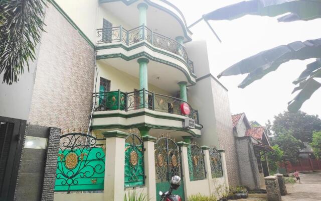 OYO 90323 Wisma Puspita Syariah
