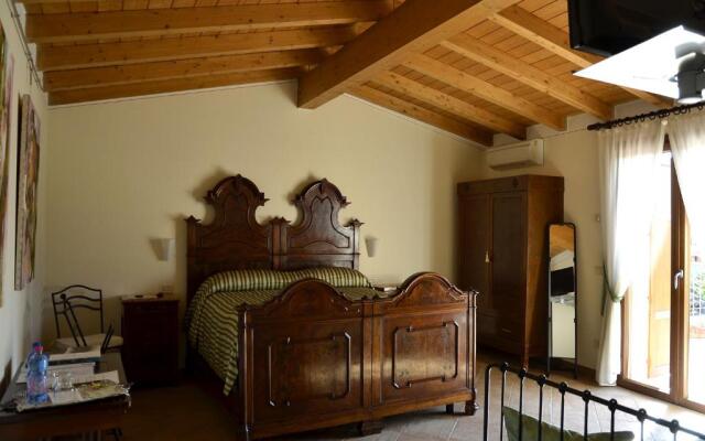 9 Muse Bed and Breakfast