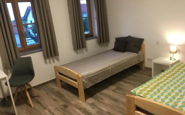 Schmid - Zimmer auf Zeit
