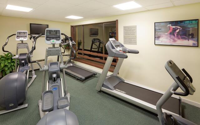 Holiday Inn Hotel & Suites Nashua