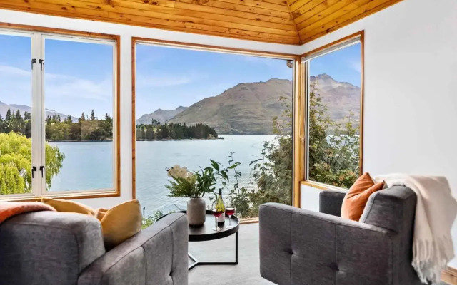 Tahuna Lakeside - 3 min walk to town
