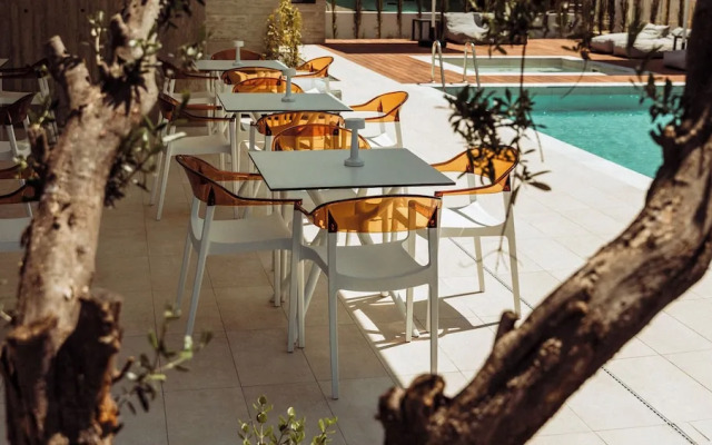 Regency  Boutique  Hotel