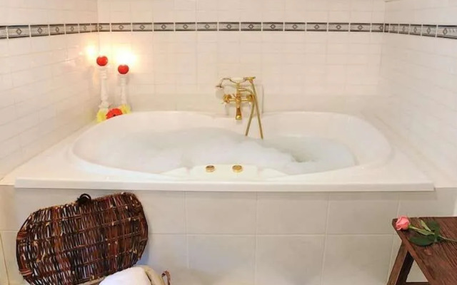 Mary Cards Coach House