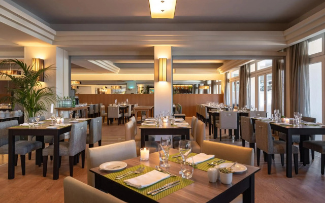Onyria Quinta da Marinha Hotel