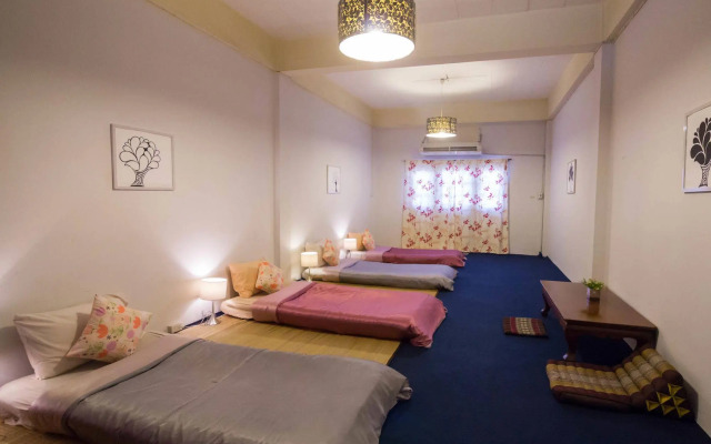 Thai Chaba Backpackers