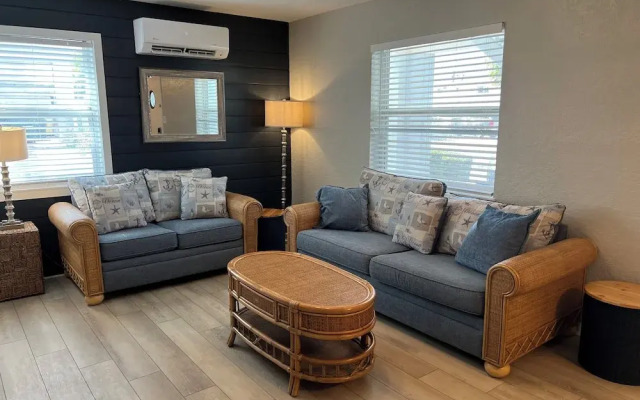 Blue Wave Suites