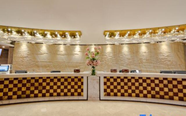 Yichang Three Gorges Dongshan Hotel