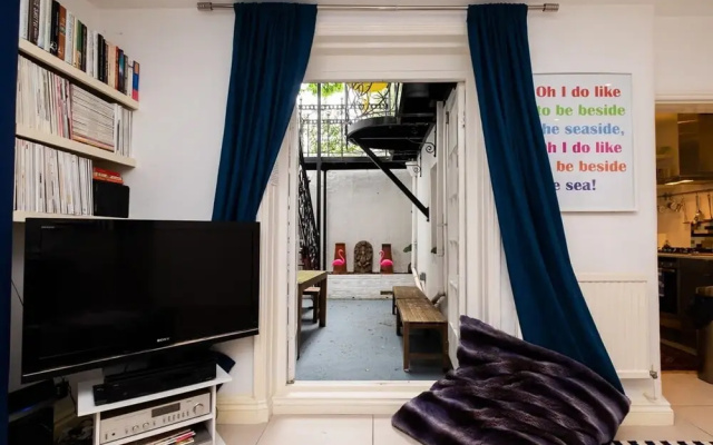 Host Stay Montpelier Colours