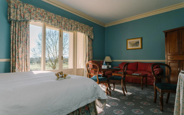 Chateau Yering Hotel – Guest Rooms – Melbourne