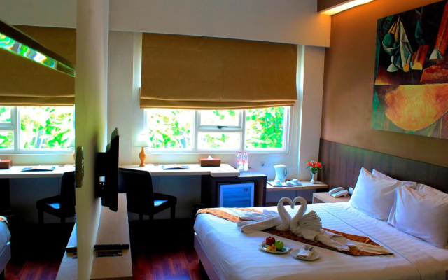 Kyriad Arra Hotel Cepu