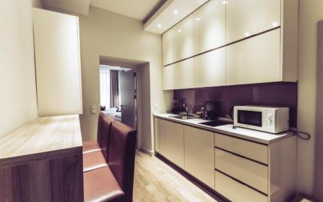 Aurellia Apartments