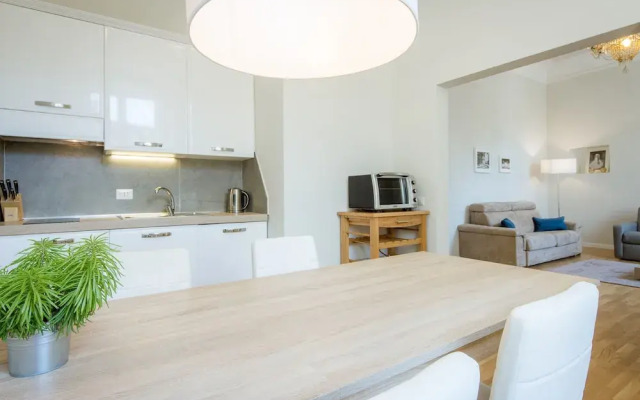 Beautiful & Modern Repubblica