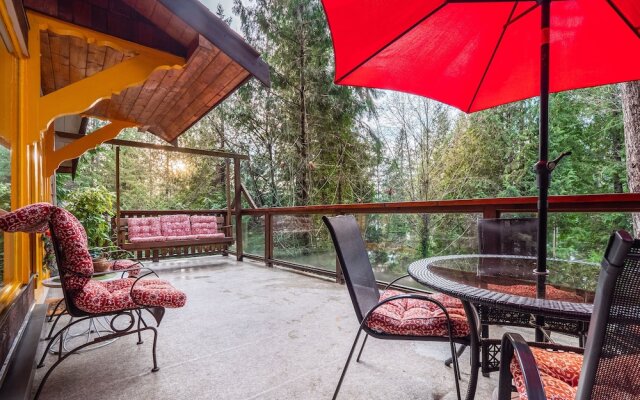 The Tree House Cottage