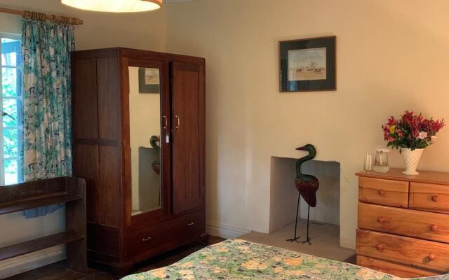 Kawamwaki Farm House