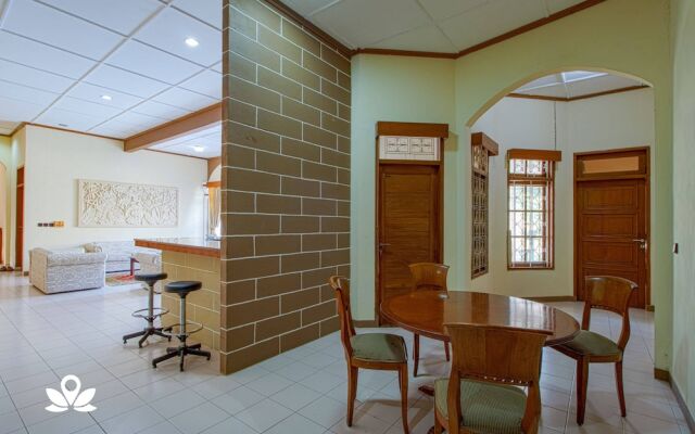 Tobana Pejaten House