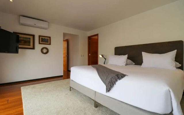 w Radiant 2BR w Modern Terrace in Miraflores