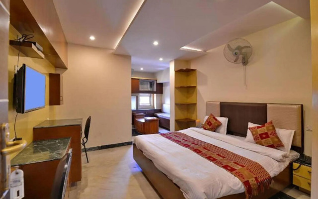 Hotel Vivek International