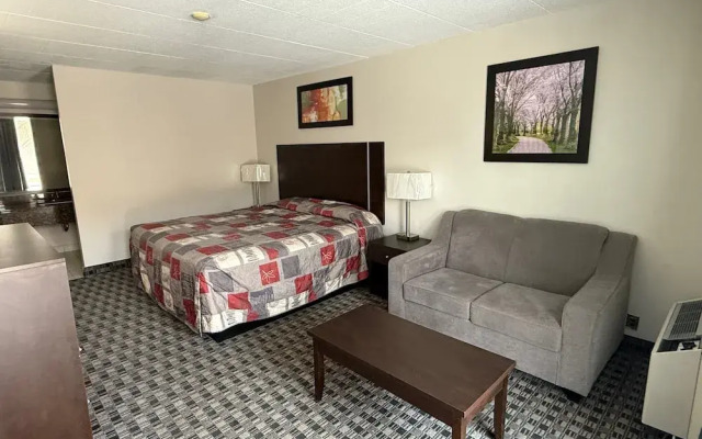 Fort York Motel