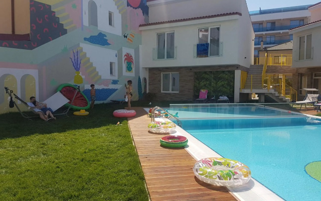 Nayino Resort Mamaia Nord