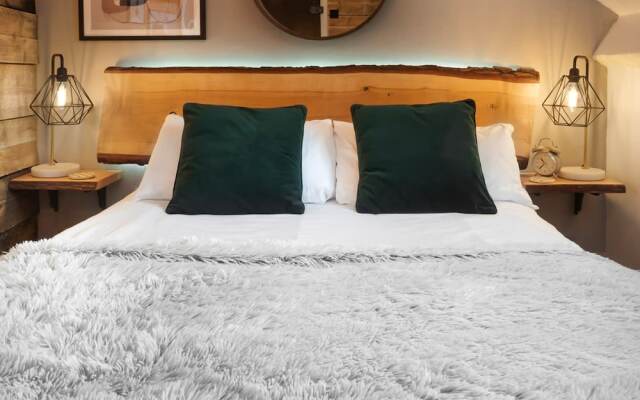 Windermere Central Hotel - Room 4