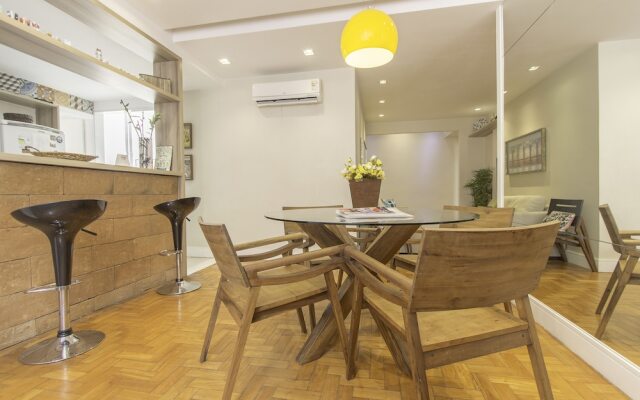 LineRio Praia de Copacabana 370.374