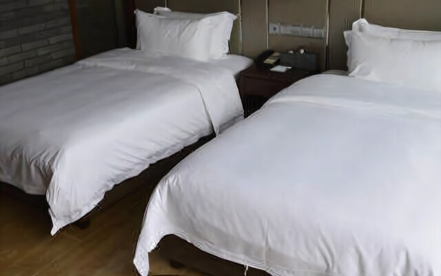 9 Hotel