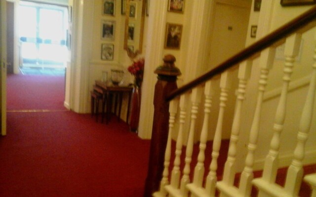 AJ's Bed and Breakfast
