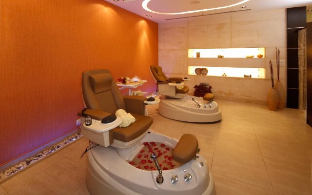 Jaypee Palace Hotel & International Convention Centre