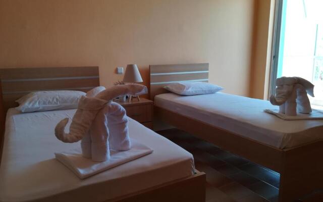 Eleftheria's Apartments