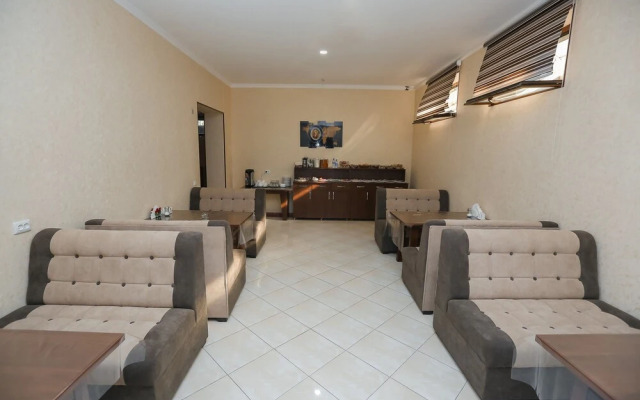 Hotel Atlas Elite