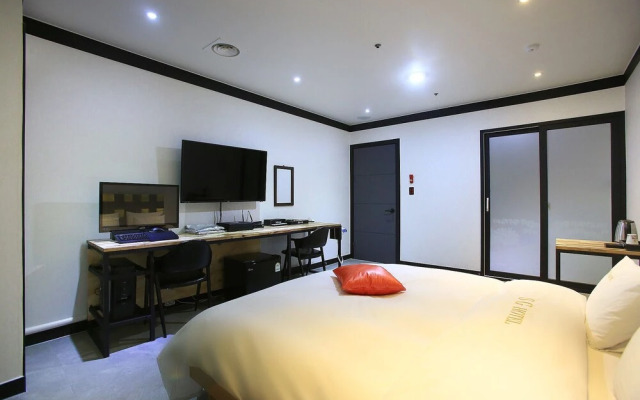 Suwon Yeongtong SG Hotel