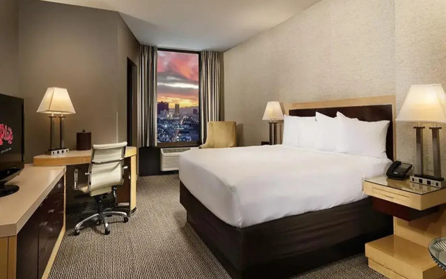Plaza Hotel & Casino