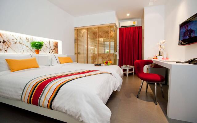 The Gallery Hotel