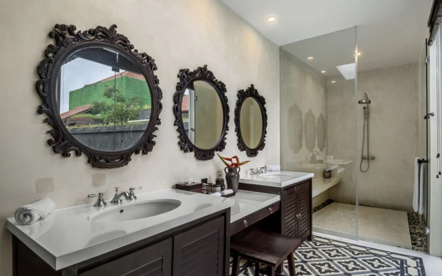 Villa Jempiring- 1BR Honeymoon Villas w Private Pool