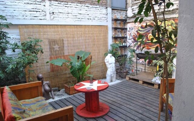 Urbano Hostel