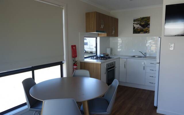 Discovery Parks - Adelaide Beachfront