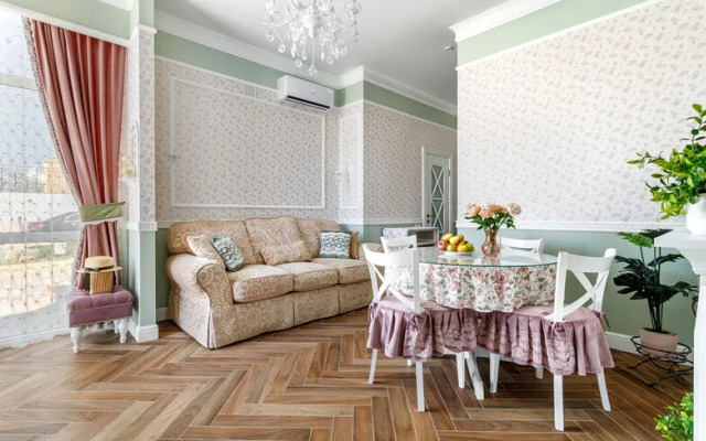 Apartment Solar Wind on Verkhnaya street, 4, building 1