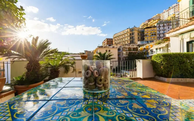 Villa Paola - Hidden Panoramic Garden and Terraces